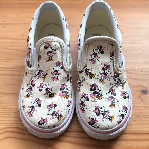minnie mouse vans toddler size 6